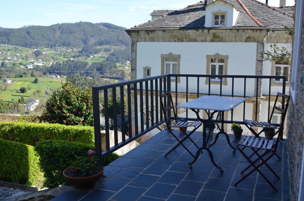 Apartamentos Minas de Silvarosa Viveiro Bagian luar foto