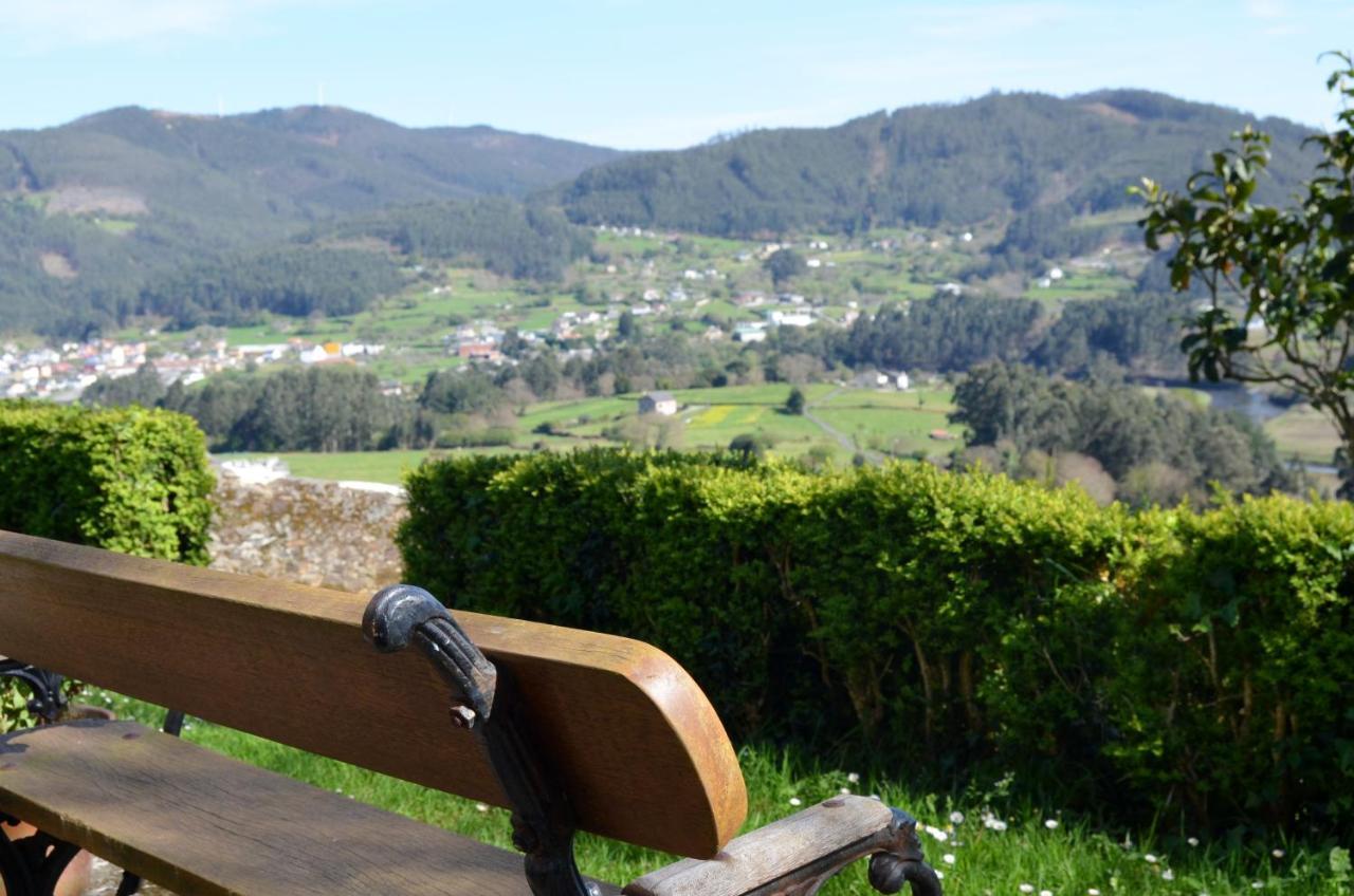Apartamentos Minas de Silvarosa Viveiro Bagian luar foto