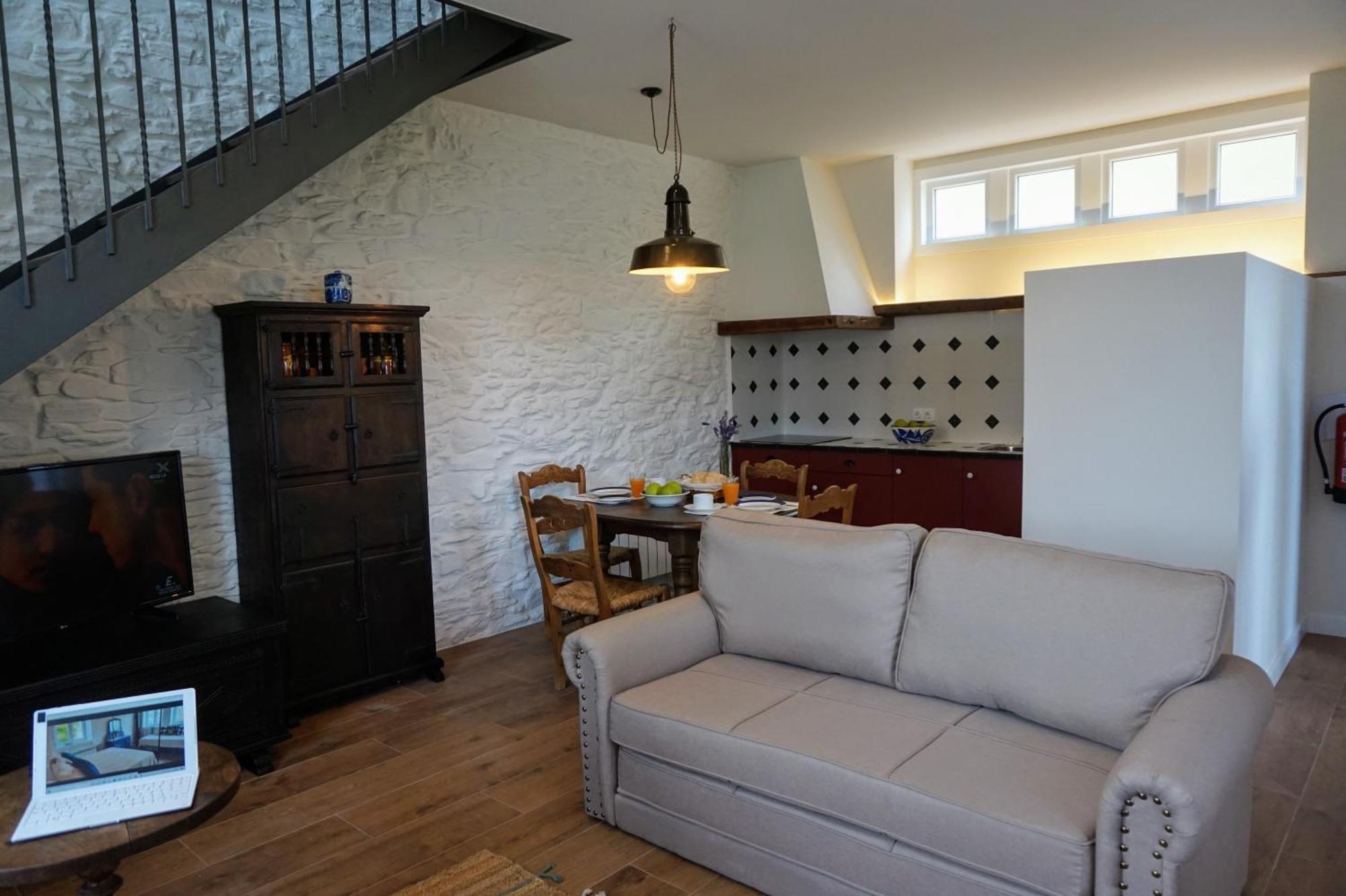 Apartamentos Minas de Silvarosa Viveiro Ruang foto