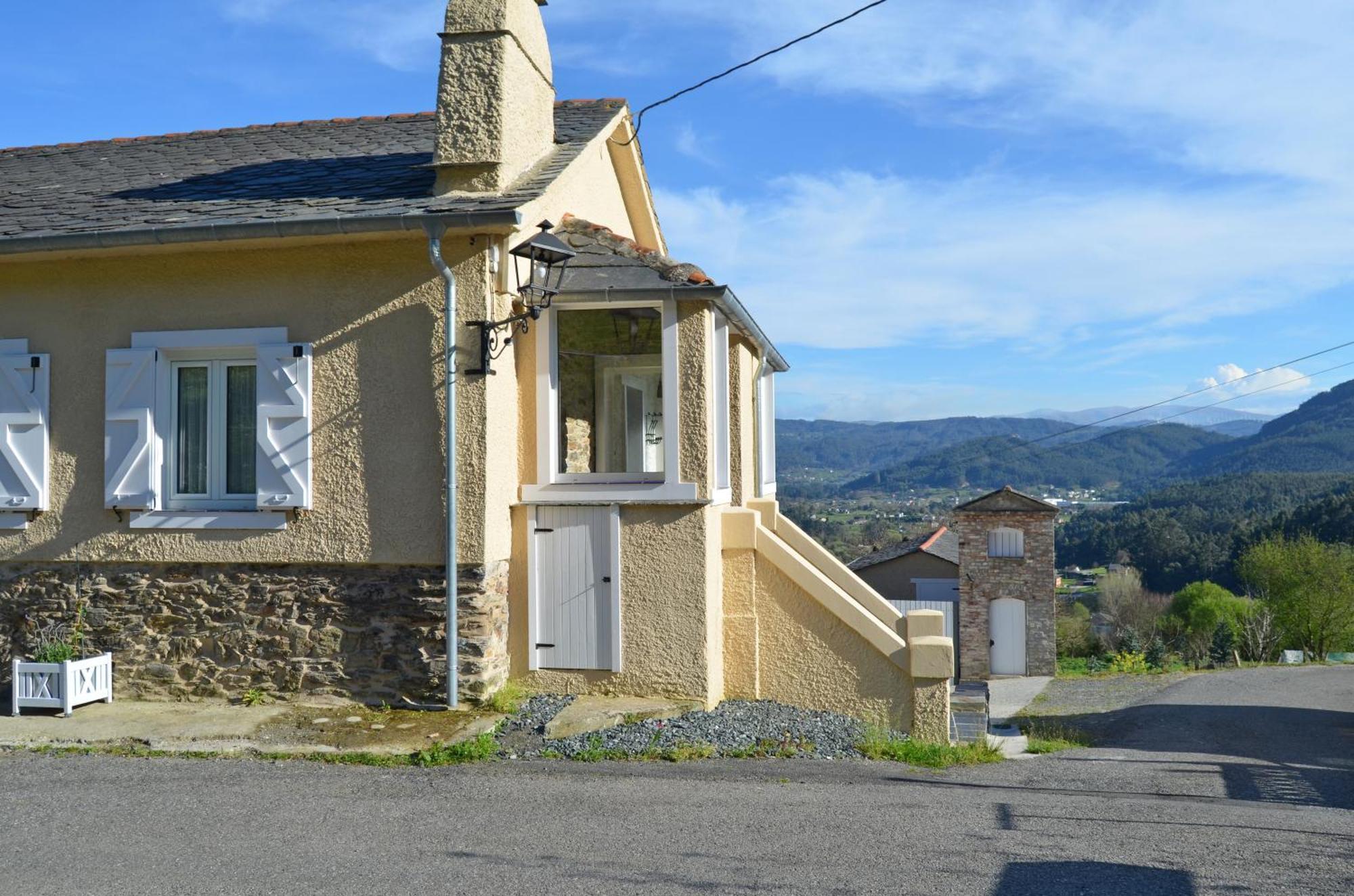 Apartamentos Minas de Silvarosa Viveiro Bagian luar foto